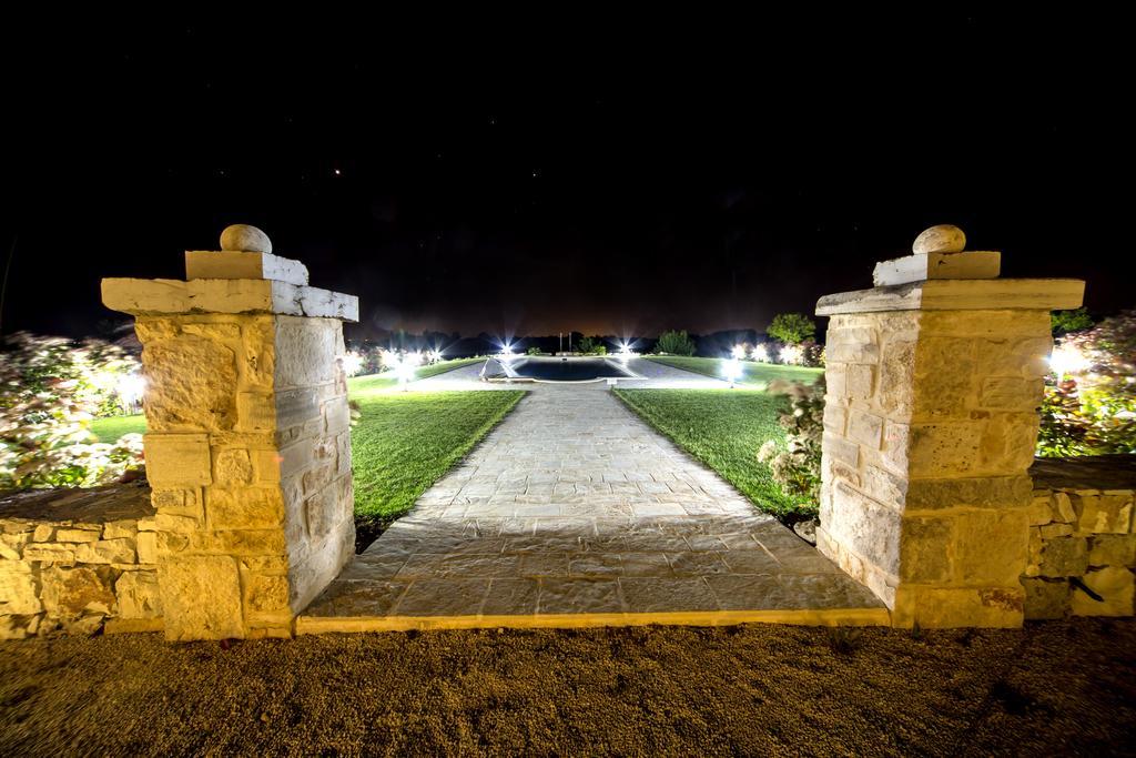 Trulli Pietra Preziosa Hotel Martina Franca Exterior photo